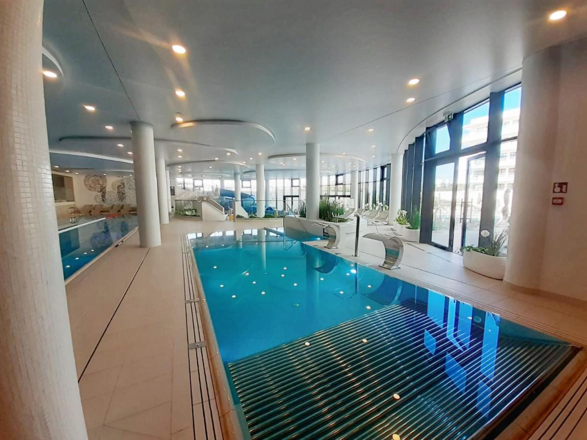 Lulu Apartments - Finn - Apartament 3Pokojowy Polanki Aqua, Basen Silownia I Garaz W Cenie Kołobrzeg Exteriör bild
