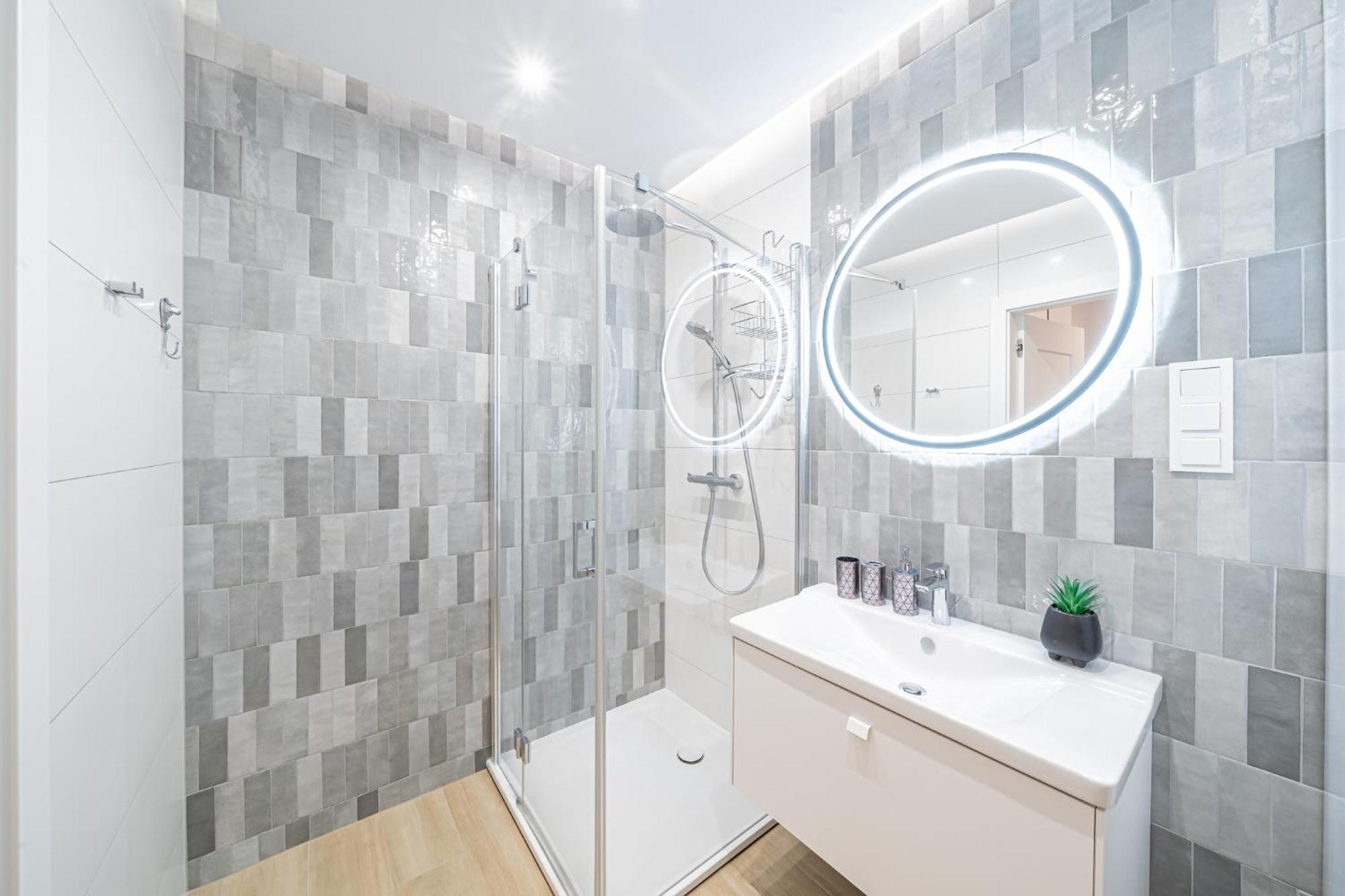 Lulu Apartments - Finn - Apartament 3Pokojowy Polanki Aqua, Basen Silownia I Garaz W Cenie Kołobrzeg Exteriör bild